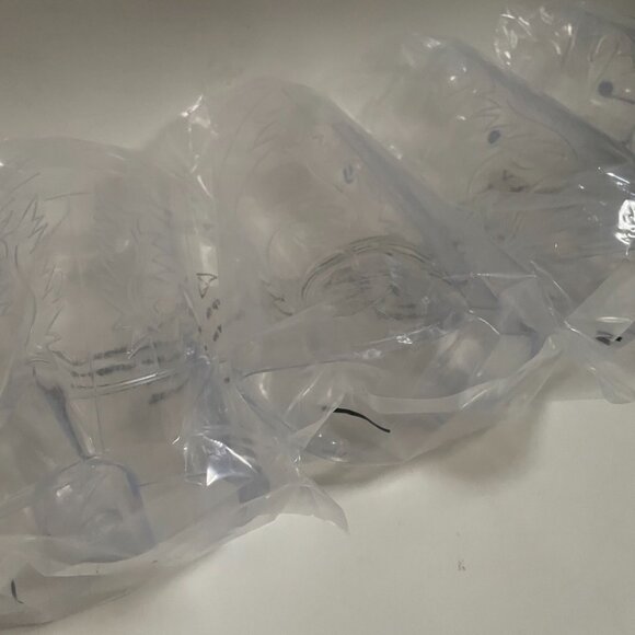 Plastic Cowboy Boot Cups and Shot Glasses (4) - Picture 9 of 12